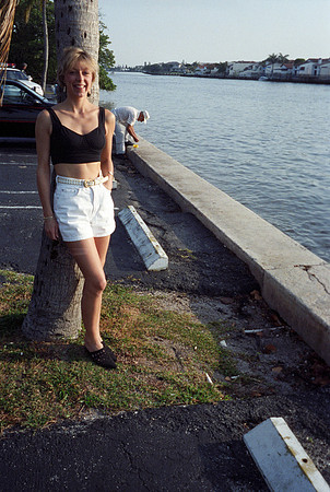 Set_63_1992_05_64_Footwork_65_Ball_Negatives_001