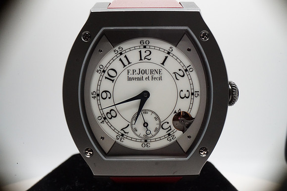 FPJourneElegante00003