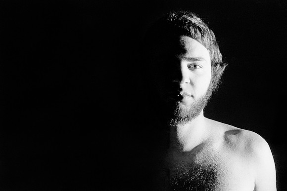 Self Portrait 1975 solo-RW-v2